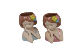 Vaso medio ragazza con fiori.ASS.2 MIS.12X11 H16CM