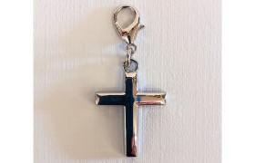 Charms metallo con croce.MIS.2,5X2CM