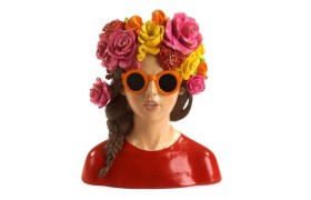 Ragazza mezzobusto in resina con fiori.CM.21
