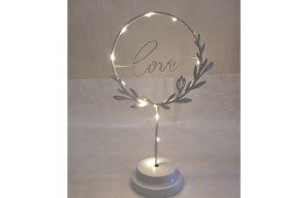Decorazione metallo LOVE bianco ghiaccio CON LUCE LED.MIS.18X10 H.30,5CM
