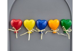 Cuore ceramica con calamita.ASS.5 MIS.4,4X4,5CM