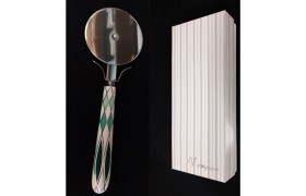 Tagliapizza con manico ceramica a rombi verde.CM.19 CON SCATOLA