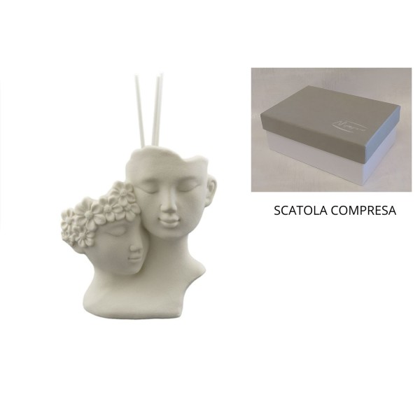 Profumatore ceramica opaca,coppia abbraccio fiori.Scatola e bastoncini compresi.MIS.11X H.12CM