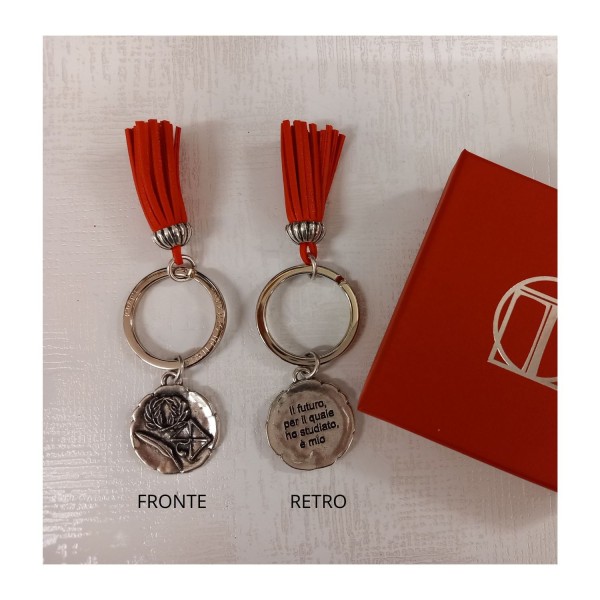 P/chiavi in ottone bagno argento LAUREA con nappa in similpelle e scatola DIAM.2,5 CM il ciondolo.MADE IN ITALY