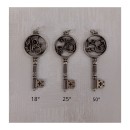 Ciondolo chiave in ottone bagno argento.DIAM.2,5CM H.7CM MADE IN ITALY