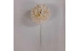 Fiore riccio colore avorio.DIAM.4CM