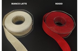 Nastro raso opaco con decoro in entrambi i lati.MM25 MT20