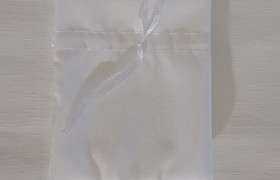 Sacchetto rasatello BIANCO .MIS 9X10CM