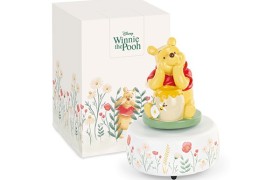 Carillon Winnie the Pooh in poliresina, con scatola.H13CM