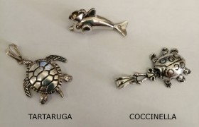 Ciondoli animaletto con arti movibili in ottone bagno argento.MIS. 2CM MADE IN ITALY