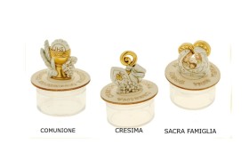 Scatola plexi con inserto legno e immagini resina dorata.H.8CM