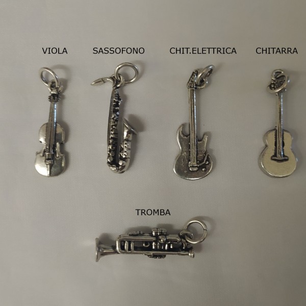 Ciondoli strumenti musicali in ottone bagno argento.H3,5 CM MADE IN ITALY