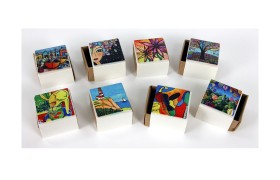 Scatola bicolore con applicazione ceramica stile naif.MIS6x6 H4,5CM