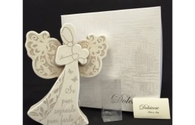 Angelo resina con dedica. Completo di scatola, certificato e scatola pvc. CM 10.5x8.5 MADE IN ITALY