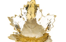 Piatto porcellana foglia oro lucida. CM 23x21.5 H 7.5