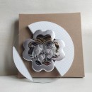 Icona vetro da appendere decoro bianco, strass e placca in laminato scatola compresa.DIAM.23cm