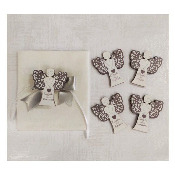 Sacchetto tessuto con fiocco raso e applicazione legno angelo e 5 scritte assortite .Mis 12x H13,5 cm