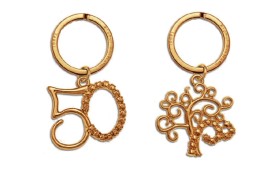 Portachiavi ottone ricoperto in oro.Mis.4x4cm MADE IN ITALY