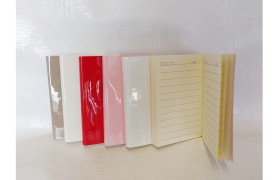 Agenda con copertina in vernice lucida. CM 7x11