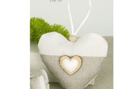 Sacchetto tessuto bicolore a cuore con decoro legno.CM10