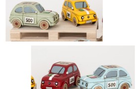 Auto"500" in resina con inserti legno. Ass.4 Mis.10x H4 cm
