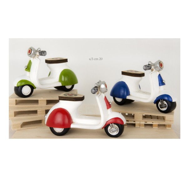 Vespa maxi in resina con inserti legno. Ass3 Mis.20x H13 cm