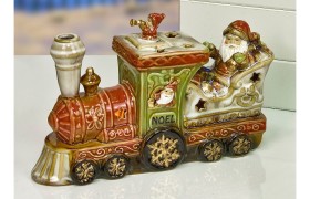Treno con babbo natale in porcellana con luce led. CM 21x6.5 H 14.5