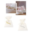 Sacchetto in raso con ricamo oro o argento "Love". CM 10x14