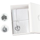 Notes di pelle ad anelli, con ciondolo ottone bagno argento e scatola. MADE IN ITALY