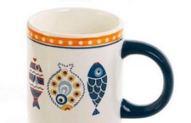 Tazza mug ceramica con decoro pesci, con scatola. CM 10