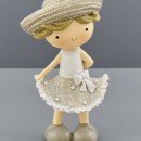 Bimba in resina con dettagli glitter. CM 7x5 H 11.5