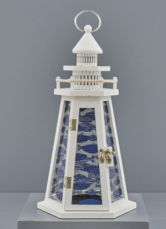 Faro bianco portacandela legno esagonale. CM 16x14 H 30