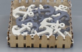 Set 24 ancora in legno da applicazione bianco/blu. CM 4