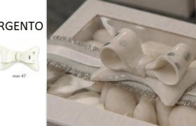 Fiocco porcellana bianca con pois oro o argento. CM 5
