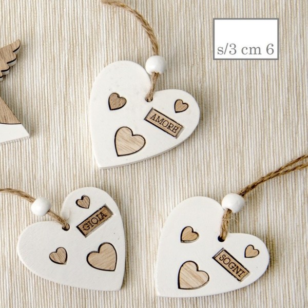 Cuore in legno e resina con corda. Ass 3. CM 6