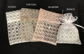 Sacchetto tessuto con tirante trama nido d'ape. CM 16x19