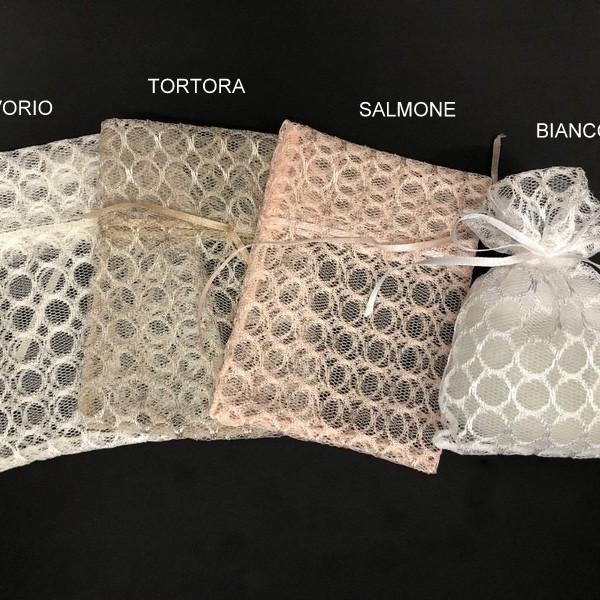 Sacchetto tessuto con tirante trama nido d'ape. CM 16x19