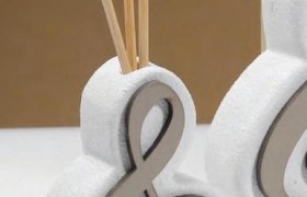 Profumatore resina e legno forma chiave di violino con scatolina pvc porta confetti e scatola. CM 9x5.5 MADE IN ITALY