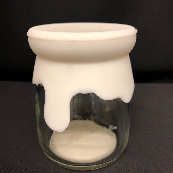 Barattolino vetro e silicone bianco. Diam. 5.5 H 7.5