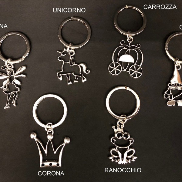 Portachiavi metallo con bagno argento, soggetti fiaba. CM 8 MADE IN ITALY