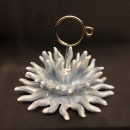 Corallo ceramica avio con memo clip. Diam. 9