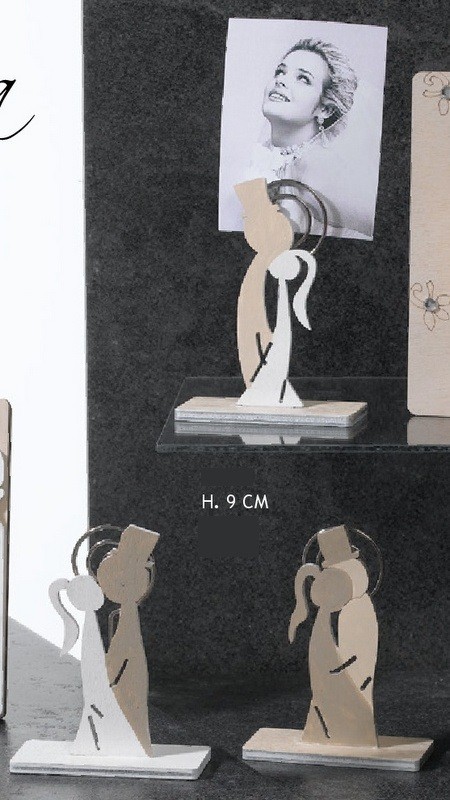 Coppia sposi stilizzati legno con memo clip. Ass 3. H 9
