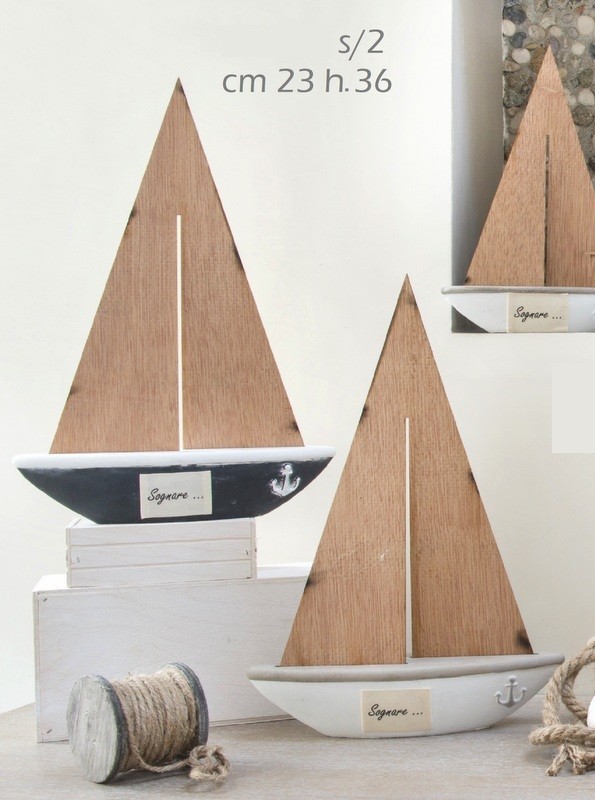Veliero resina con vela legno. Ass 2. CM 23 H 36