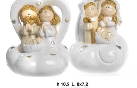 Salvadanaio in resina lucida con natività. Ass 2. H 10.5