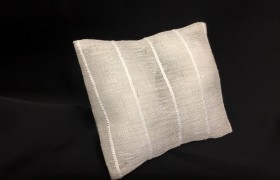 Sacchetto bustina tessuto lino tipo cotone. CM 9x10
