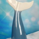 Vaso ceramica forma coda delfino con scatola. H 28