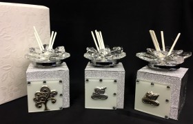 Profumatore vetro e cristallo con glitter e placca argento, con scatola. CM 5x5 H 7.5 MADE IN ITALY