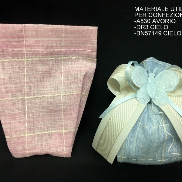 Sacchetto tessuto opaco con impuntura, rosa o azzurro. CM 10x13