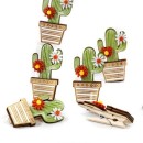 Molletta in legno forma cactus. CM 5