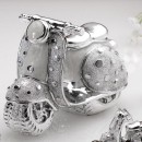 Vespa resina argentata. H 8 CON BOX LEGNO
